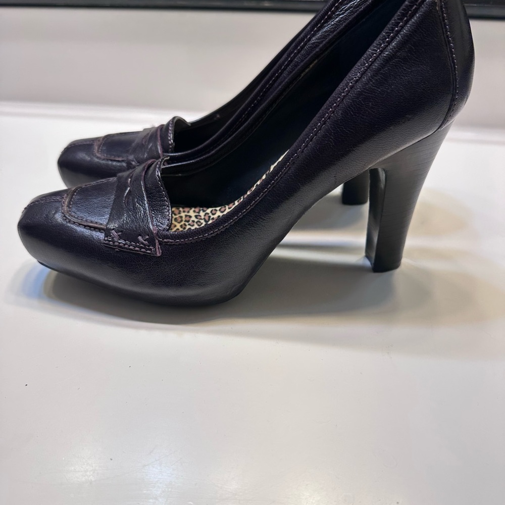 Rare Vintage Nine West Leather Penny-Loafer Heels • Early 2000s • Plum • Size 9